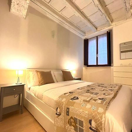 Residenza Serena Suite-Centro Storico Mantua Exterior foto
